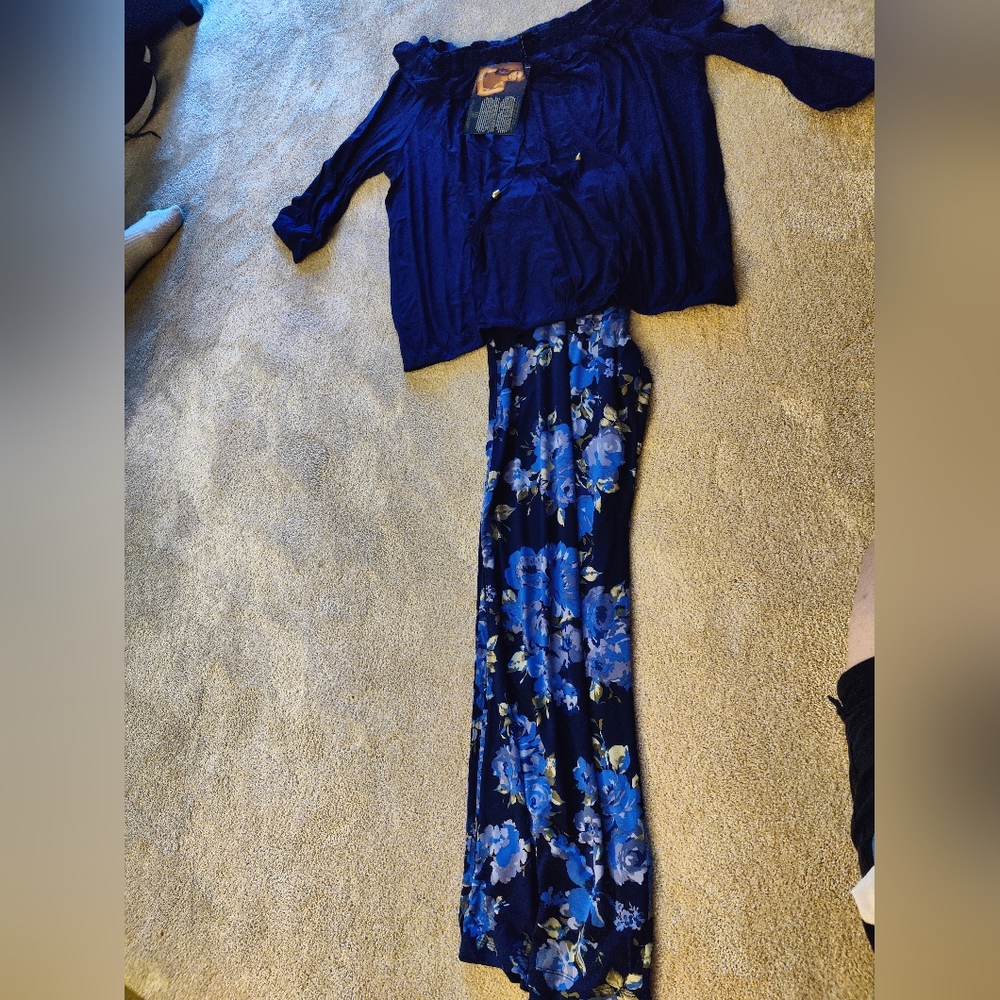 Nwt Iman blue peasant blouse and floral pants set, 2x